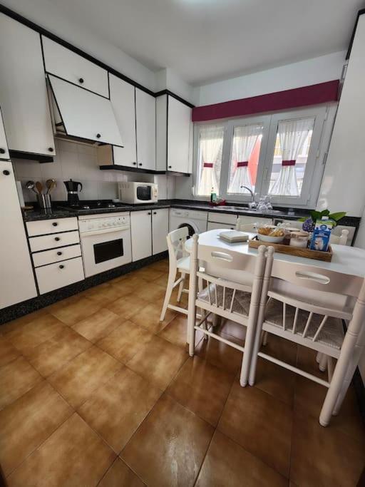 Duplex Rua Sol - Netflix Apartment Laxe Exterior foto