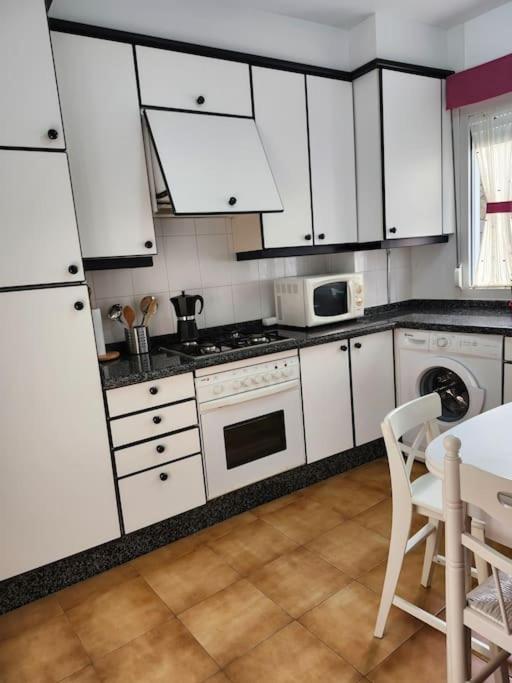 Duplex Rua Sol - Netflix Apartment Laxe Exterior foto